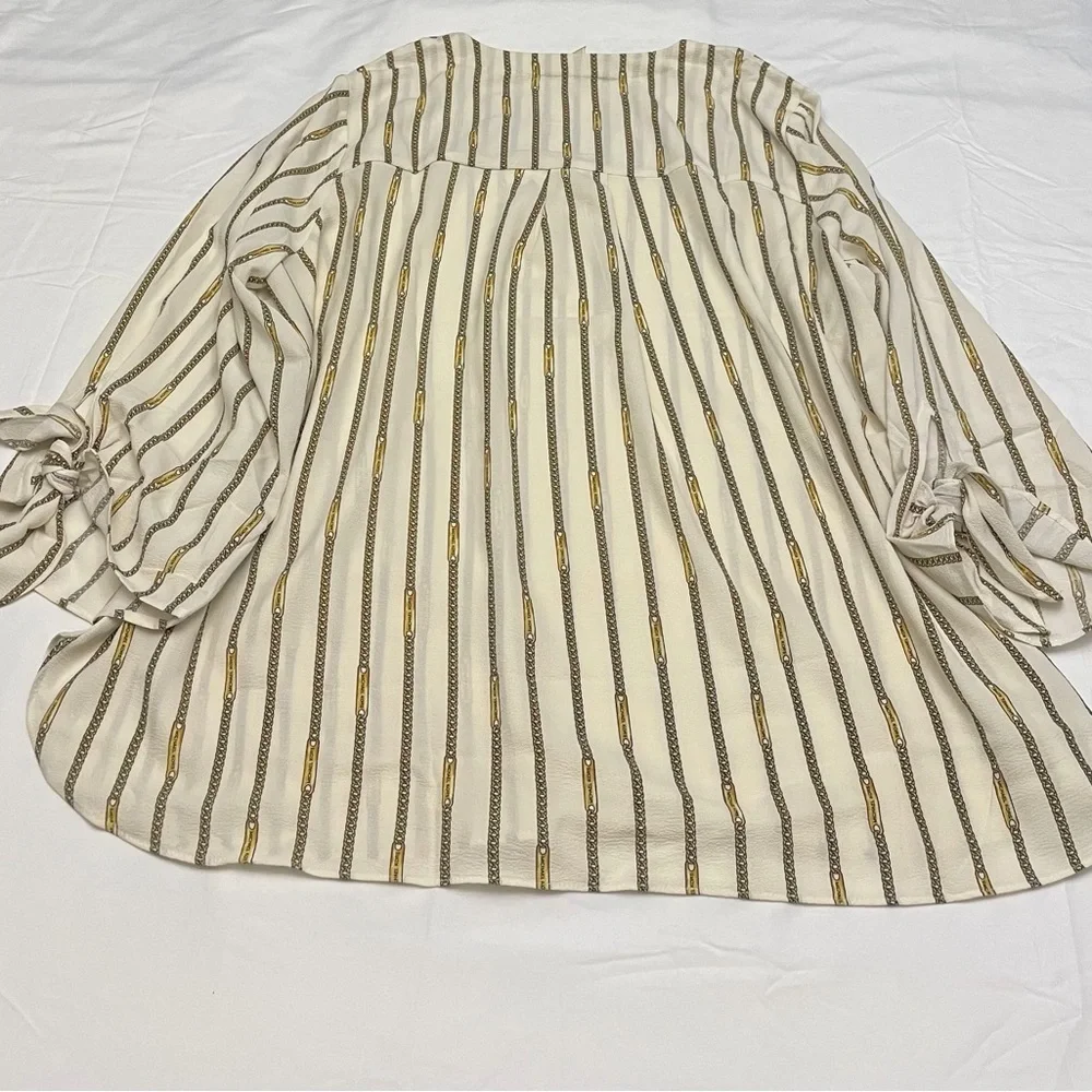 Michael Kors woman’s shirt
